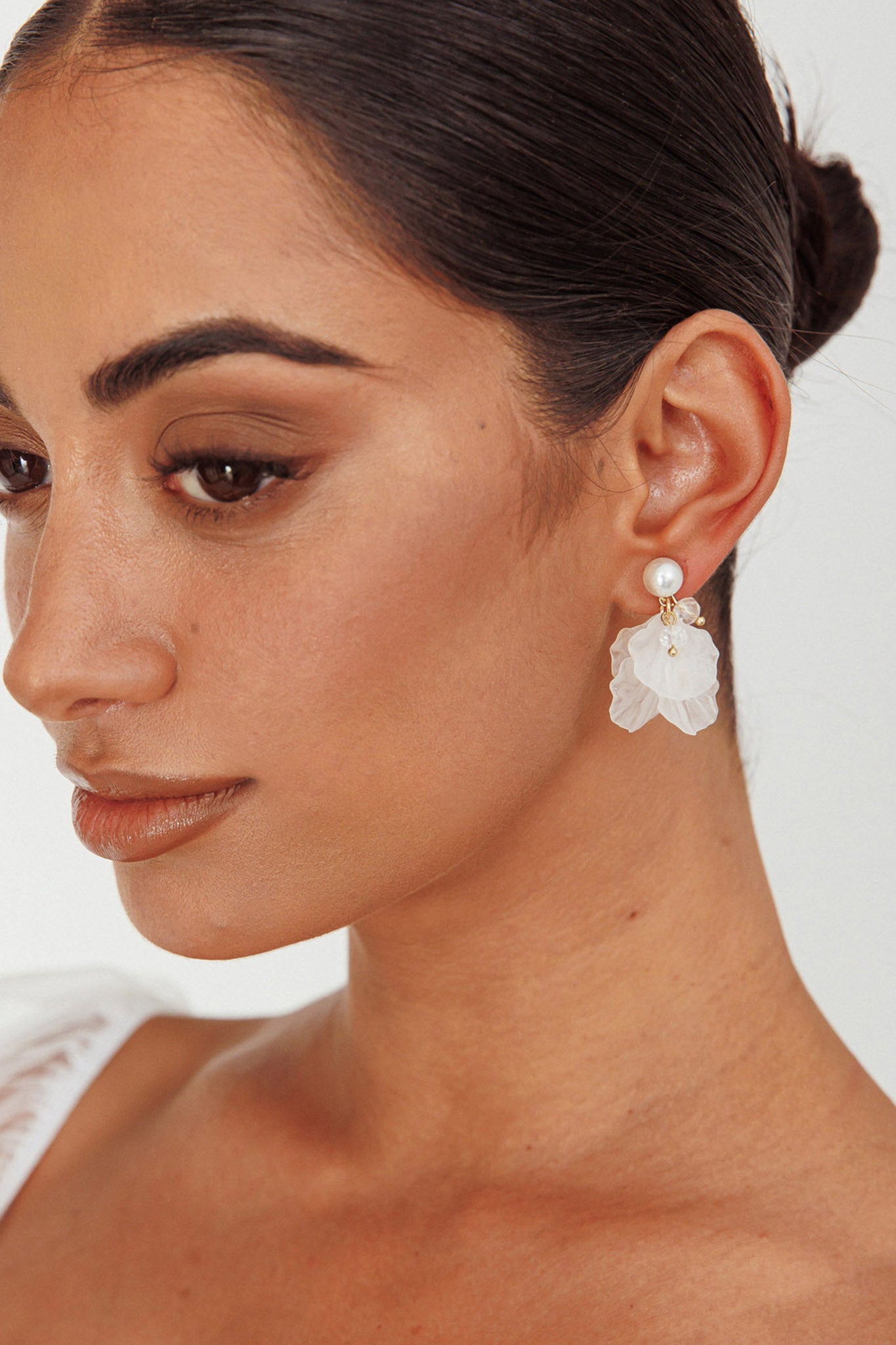 Angel Earth Petal Earrings Gold